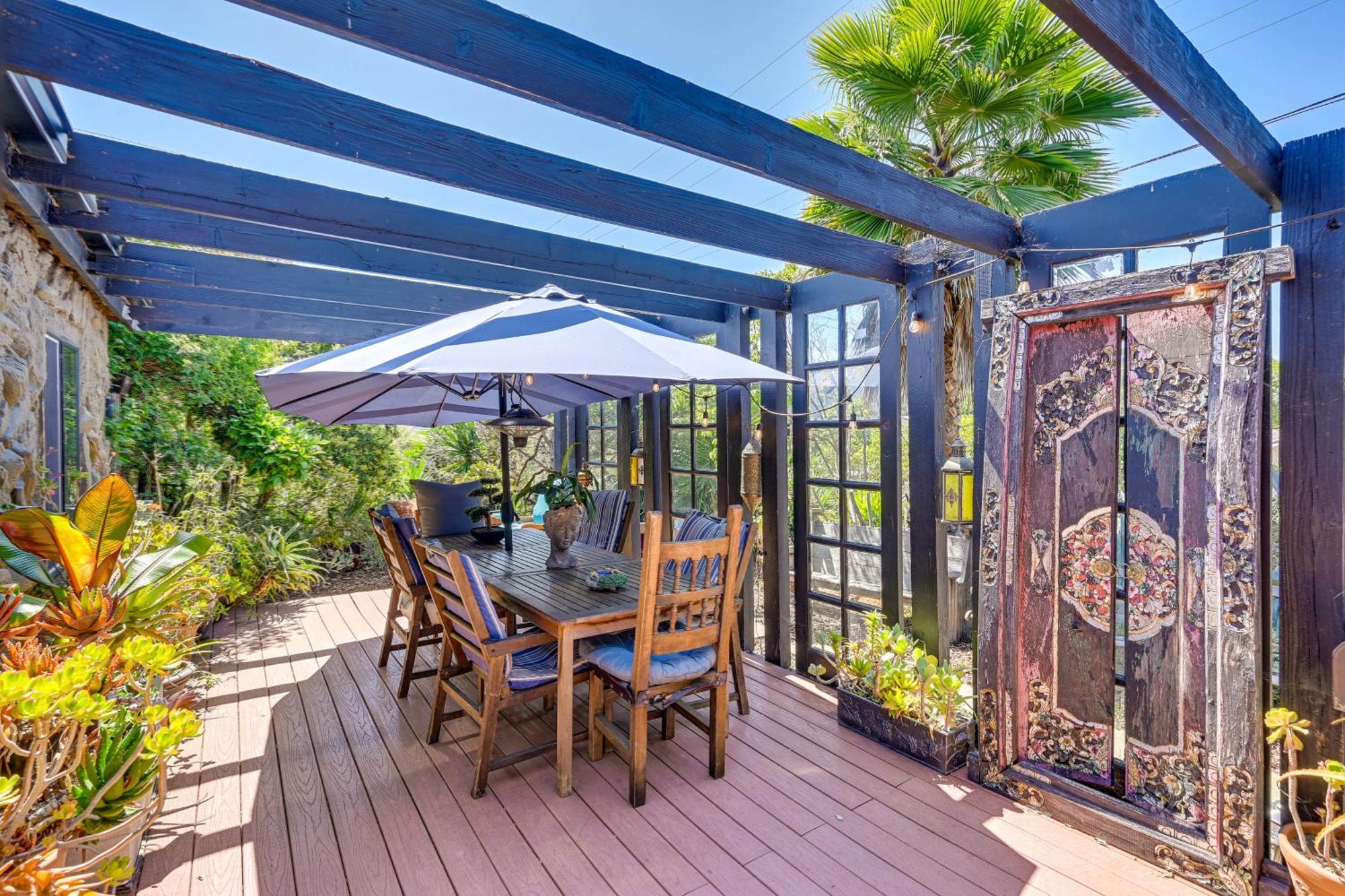 Bohemian Wonderland Benicia Bungalow With Pergola! Екстер'єр фото
