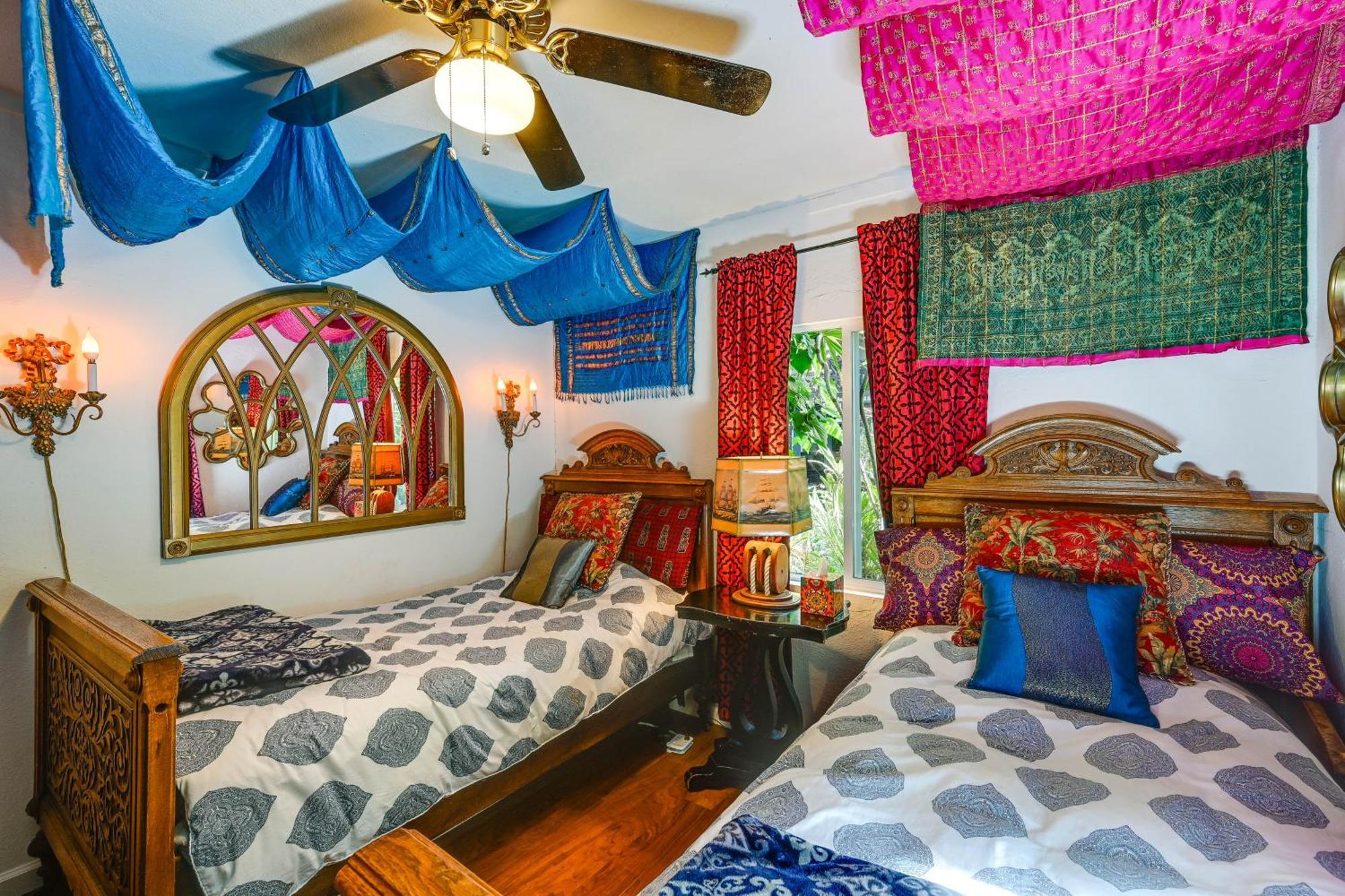 Bohemian Wonderland Benicia Bungalow With Pergola! Екстер'єр фото